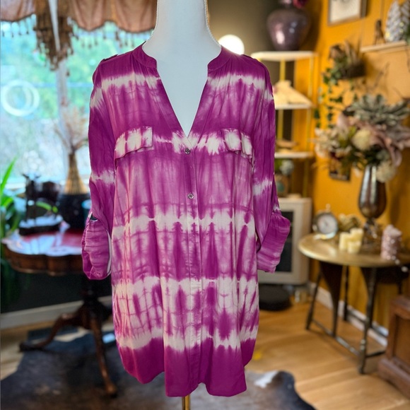 Calvin Klein Tops - Calvin Klein M